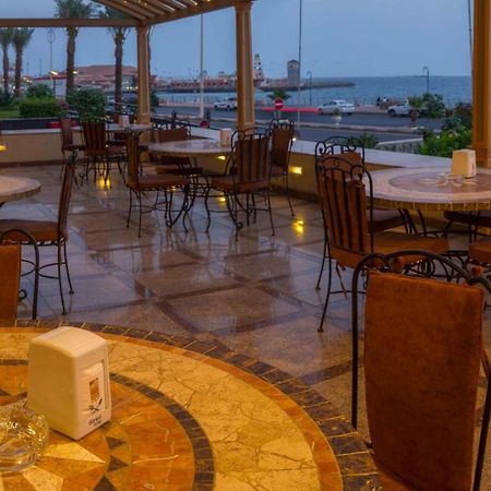 Hotel Al Borg Al Watheer Jizan Esterno foto