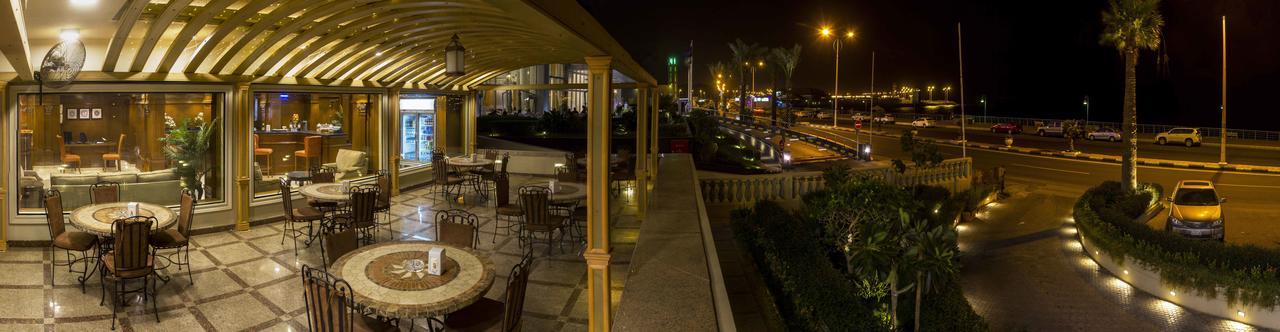 Hotel Al Borg Al Watheer Jizan Esterno foto