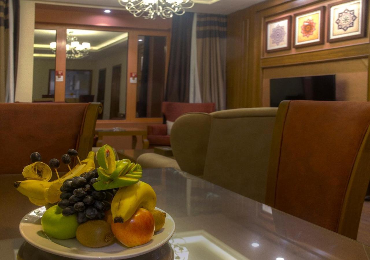 Hotel Al Borg Al Watheer Jizan Esterno foto